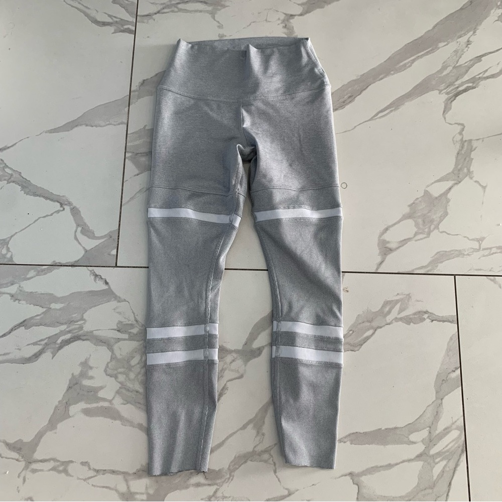 Alo Yago Womens High Waist Legit Leggings Gray Size XXS Ribbed Stripe Workout